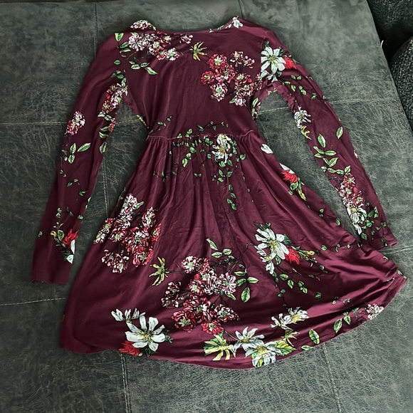 Long Sleeve Casual T Shirt Flowy Swing Dress with Pockets - Picture 8 of 11